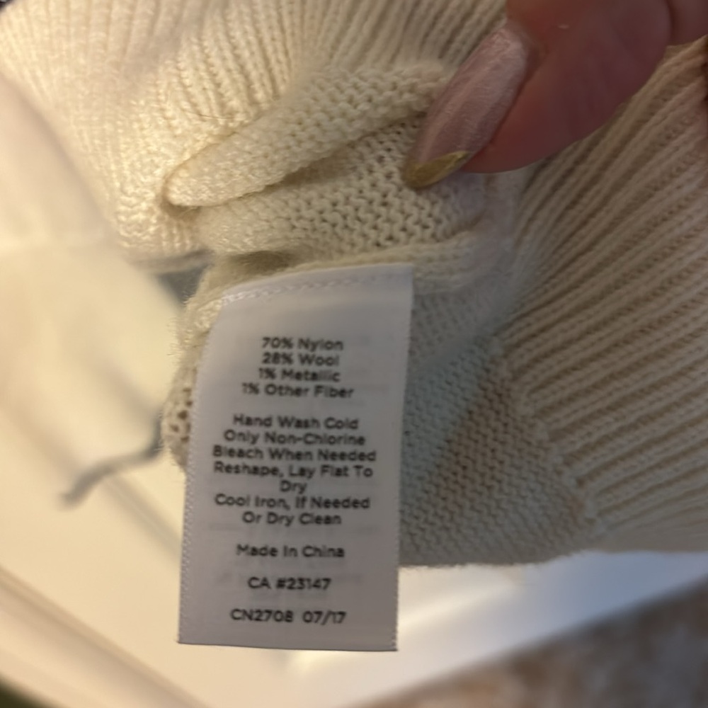 Talbots L Cream And Black Pattern With Sparkle Th… - image 7